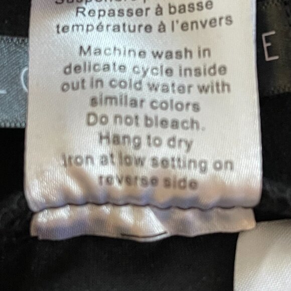 Black mini skirt soft velour buckle detailing size 11 - Picture 7 of 7